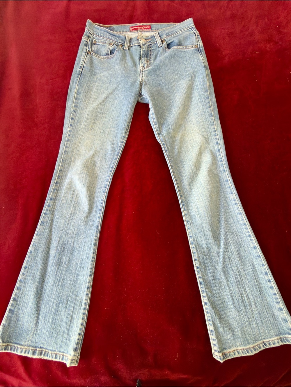 Light Blue Women's Flared Levi’s Jeans Sz 4